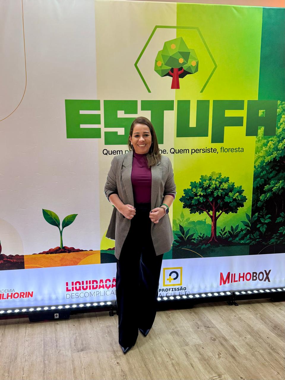 Gisele em networking no Evento ESTUFA