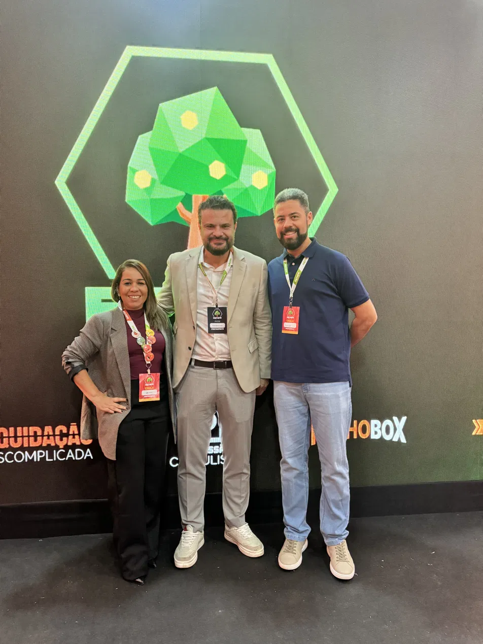 Gisele com o Prof. Fabrício Lima no Evento ESTUFA